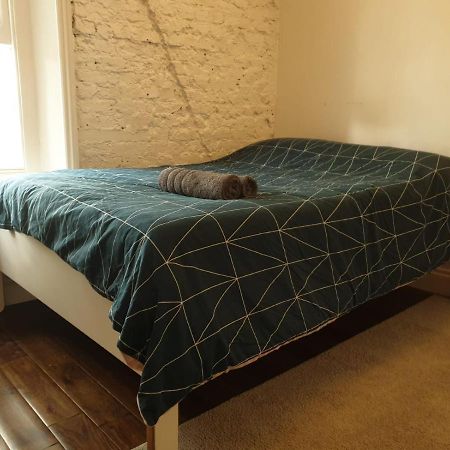 Mezzanine Studio Apartment 伦敦 外观 照片
