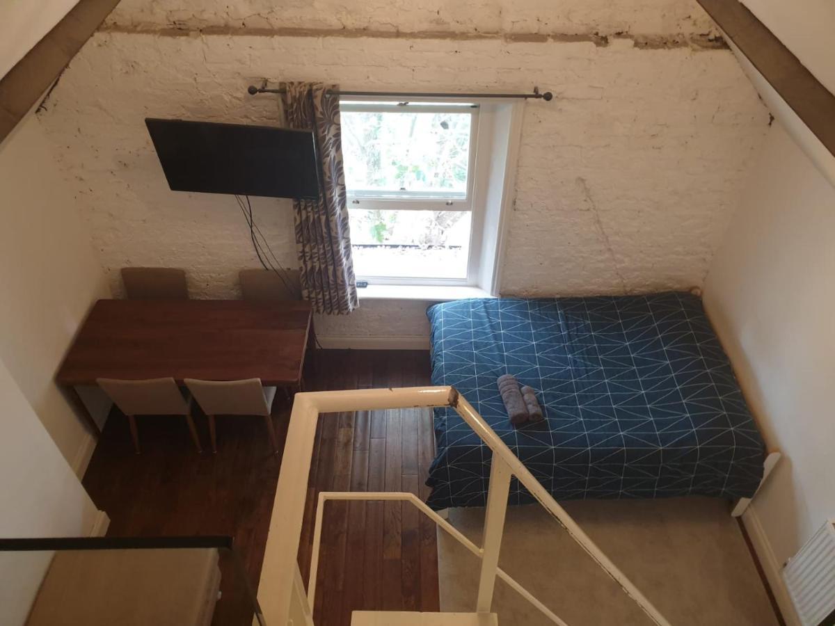 Mezzanine Studio Apartment 伦敦 外观 照片